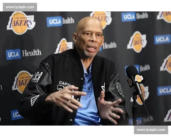 霍华德心中的 GOAT：贾巴尔，历史唯一双名传奇